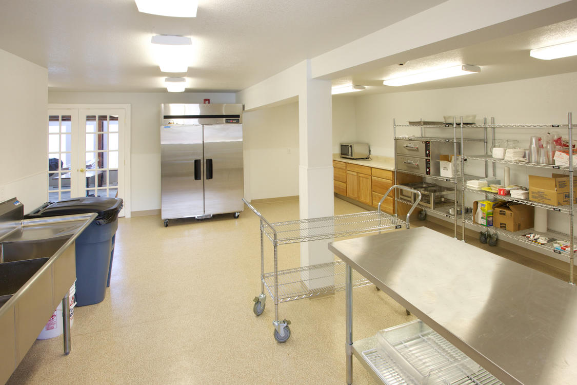 Kitchen Space at 800 Moraine